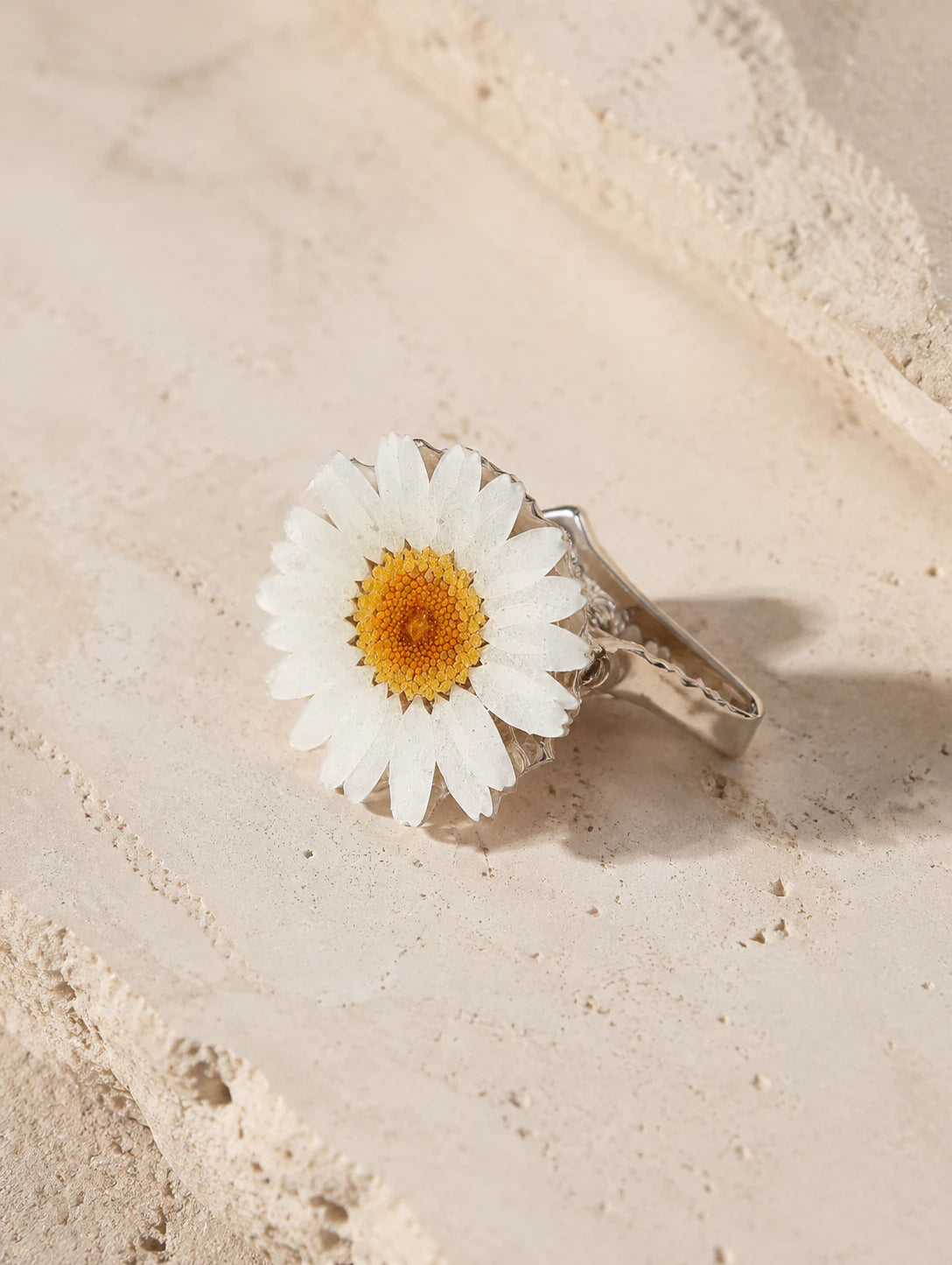 White Petal Duckbill Hair Clip — hero view