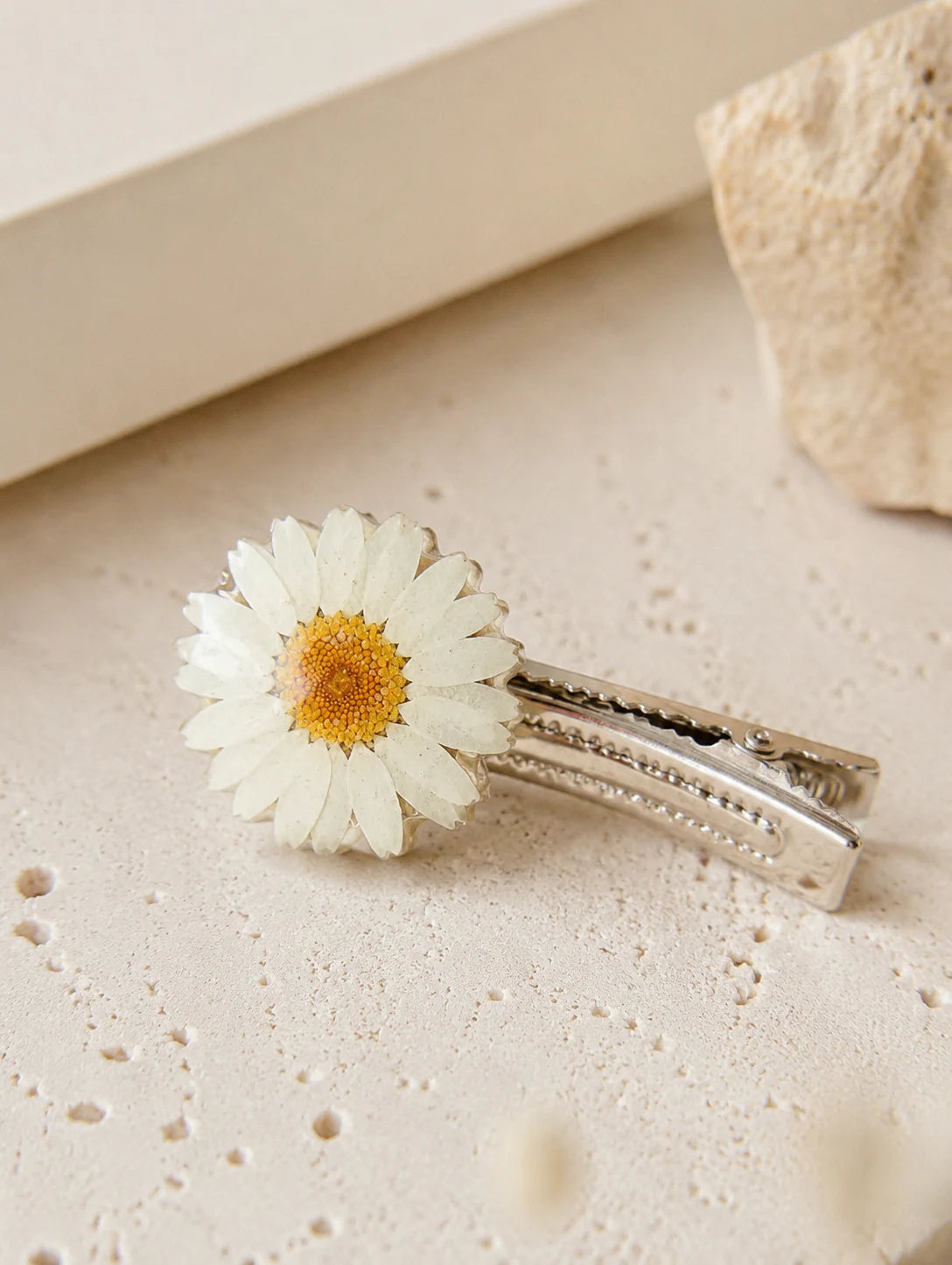 White Petal Duckbill Hair Clip — detail view